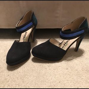 Olsen Haus Pure Vegan Heels “Never Worn” Size 8